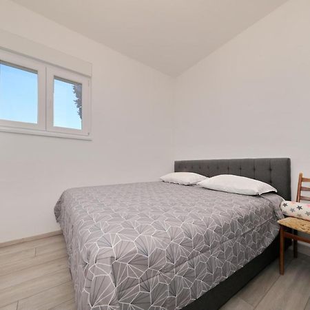 The Oasis Apartment Zadar Bagian luar foto